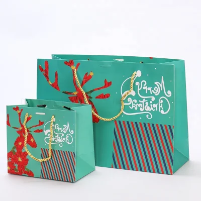 Bolsas de papel Kraft grandes, medianas y pequeñas, para regalo de Navidad promocional, con asas retorcidas